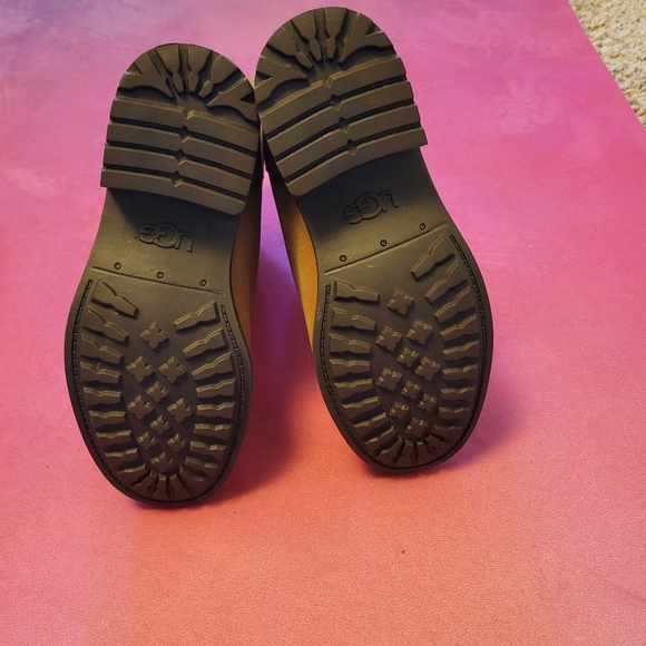UGG Australia Aldon size 6 - Picture 5 of 10